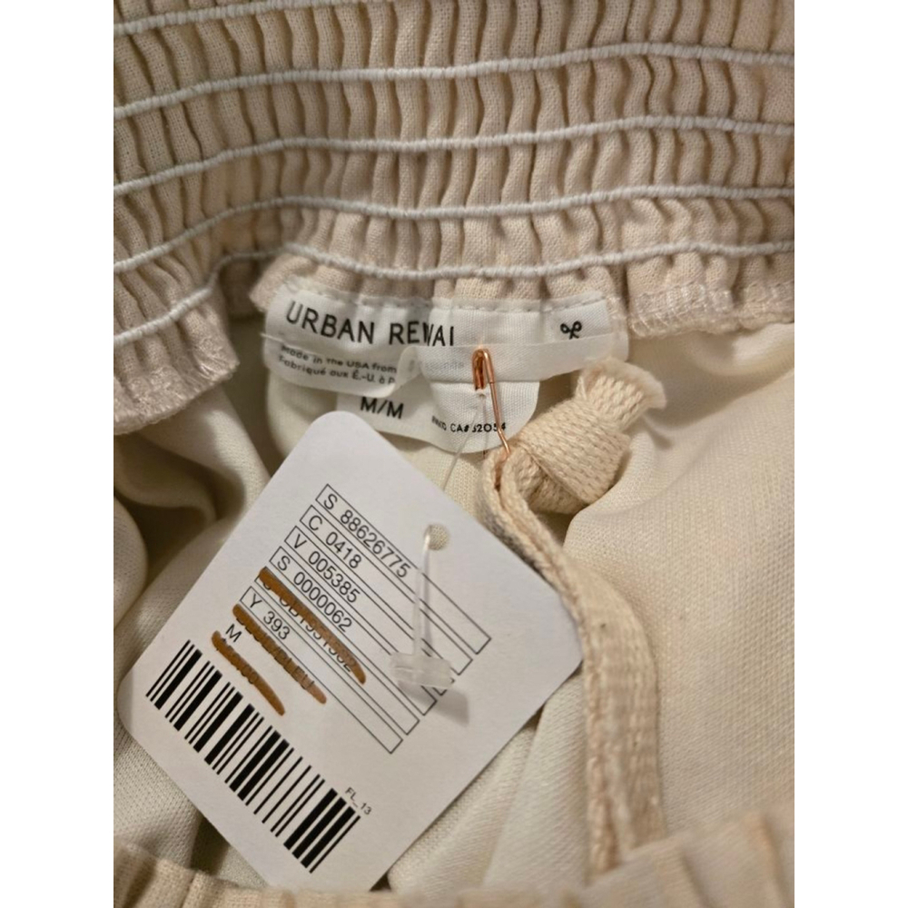 Women's UO Cream Tiered Mini Skirt - Picture 6 of 6